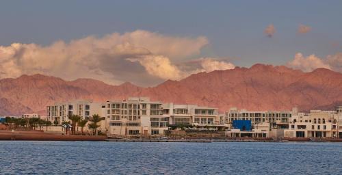 Aqaba Resort | Discover Hyatt Regency Aqaba Ayla Resort with Private Beach