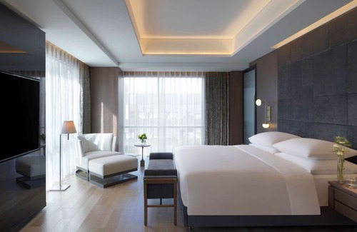 Wangjing Hotel | Experience Hyatt Regency Beijing Wangjing: 5-Star Comfort Awaits