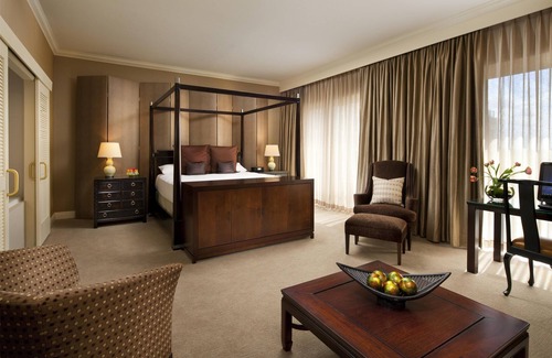 Northwest Bellevue Hotel | Enjoy Oceanfront Comfort at Hyatt Regency Bellevue