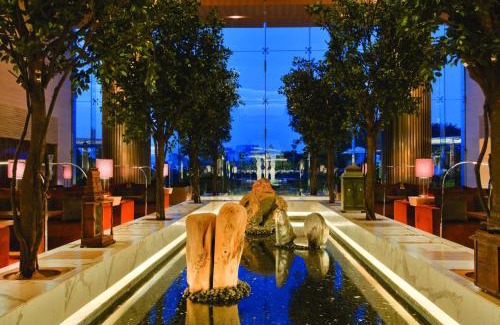 Teynampet Hotel | Indulge at Hyatt Regency Chennai: Pet-Friendly & Oceanfront