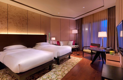 Shanghai Hotel | Discover Hyatt Regency Chongming: Family-Friendly Retreat
