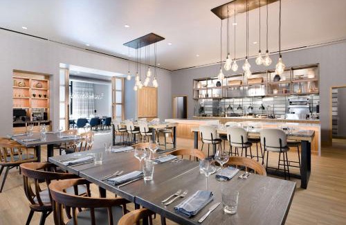 Conroe Hotel | Guest Rated Excellence at Hyatt Regency Conroe Hotel
