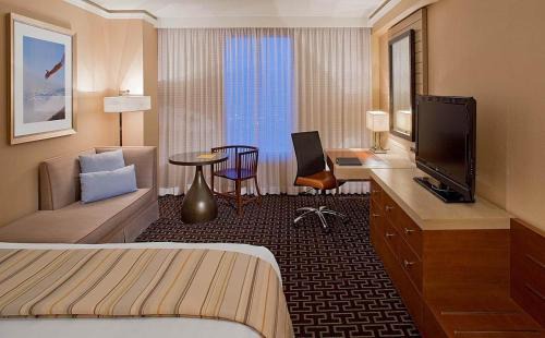 Stamford Hotel | Relax at Hyatt Regency Greenwich with Ocean View Amenities