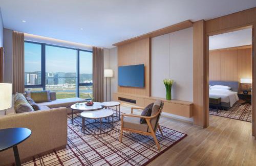 Hengqin Hotel | Premier Hyatt Regency Hengqin: Oceanfront with Pool & Spa
