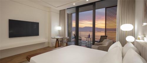 Balcova Hotel | Unforgettable Stay at Hyatt Regency Izmir IstinyePark