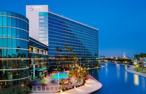 Waterfront Hotel | Pet-Friendly Retreat at Hyatt Regency Long Beach - 4 Star Stay
