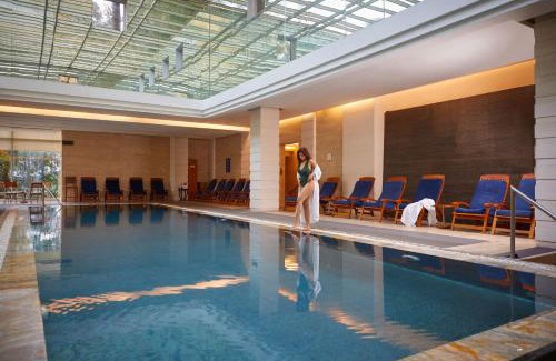 Viman Nagar Hotel | Elegant Hyatt Regency Pune Hotel & Residences with Spa