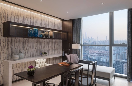 Yangpu Hotel | Experience Hyatt Regency Shanghai: Family-Friendly Retreat