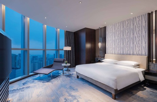 Yangpu Hotel | Experience Hyatt Regency Shanghai: Family-Friendly Retreat