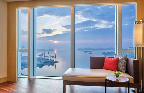 Yantian Hotel | Discover Hyatt Regency Shenzhen Yantian: Family-Friendly Retreat