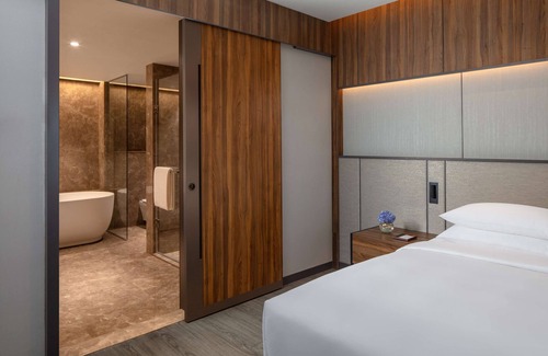 DPI Hotel | Discover Hyatt Regency Trivandrum: Rated 9.6/10 with Spa & Pool