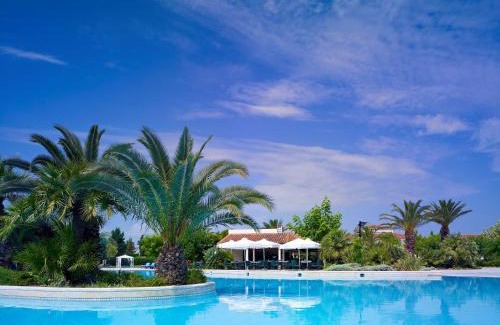 Thermi Hotel | Experience Hyatt Regency Thessaloniki: Beachfront Bliss & Spa