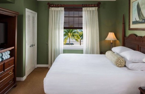 West San Antonio Resort | Hyatt Windward Pointe: Beachfront Bliss in Key West, FL
