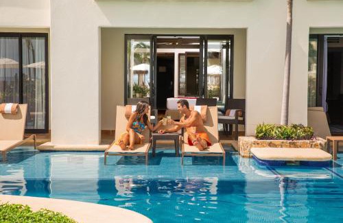 Zona Hotelera Resort | Experience Hyatt Ziva Los Cabos - Premier All-Inclusive Escape