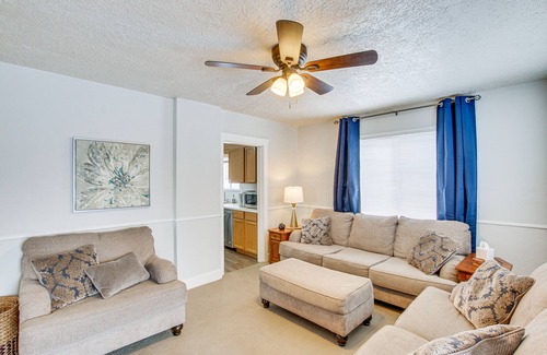 Hyde Park House | Hyde Park Retreat with Fire Pit & Nearby Hiking Trails