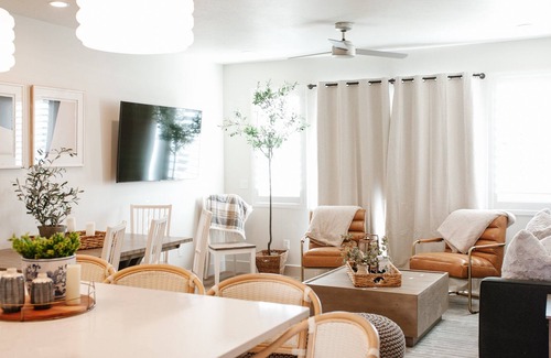 Washington Fields House | 🇳🇴 Hygge House 😌 Cozy Nordic Getaway near St. George and Zion National Park