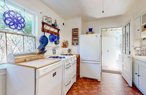 North Berkeley House | Hygge House: Family-Friendly Retreat for Your Next Adventure
