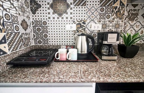 Mactan Export Processing Zone Apartment | Convenient Stay Near Airport with High-Speed Wi-Fi