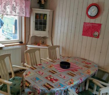Kalv House | Discover Hyltenäs am Kalvsee: Family-Friendly Retreat