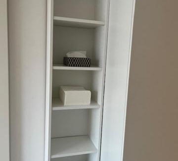Kunstenkwartier Apartment | Family-Friendly Retreat at Hyppolite Metdepenningenstraat