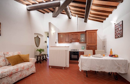 Pratolino House | Historic Villa Amidst Beautiful Florentine Hills with Pool
