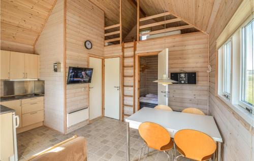 Thyboron House | Experience Hytte 22: Pet-Friendly Retreat with Pool Access