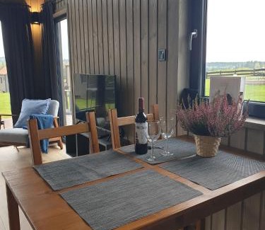 Morag House | Kid-Friendly Hytte Narie 2: Guest Rated 9.7/10