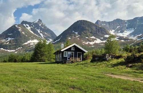 Orsta House | Family-Friendly Hytte på Kvia in Ørsta with 9/10 Ratings
