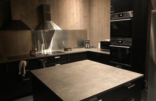 Oystre Slidre Cabin | Pet-Friendly Hytte på Myhre Gård with Top Guest Ratings