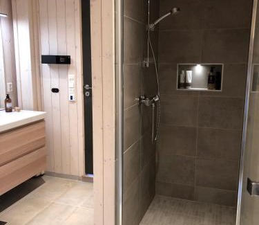 Flaa House | Experience Bliss at Hytte på Sørbølfjellet with Hot Tub