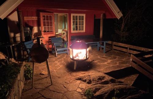 Kvase House | Scenic Hytte ved sjøen: Family and Pet Friendly Escape