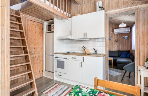 Are House | Pet-Friendly Getaway at Hyttgårdens Stugby in Huså