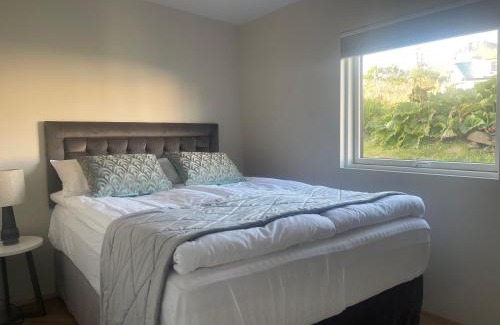 Skagastrond House | Explore Iðavellir Guesthouse: Family Friendly Retreat