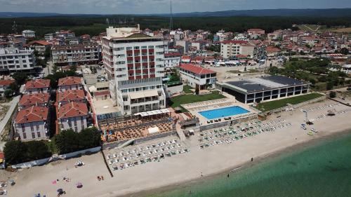 Igneada Hotel | Relax at İğneada Resort Hotel & SPA with Oceanfront Views