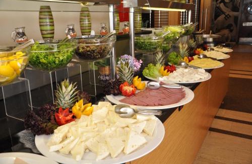Igneada Hotel | Relax at İğneada Resort Hotel & SPA with Oceanfront Views