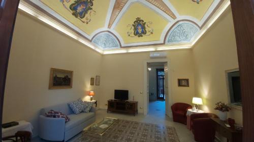 Coste House | Oceanfront Retreat at i 2 Capitani - Guest Rated 9.7/10