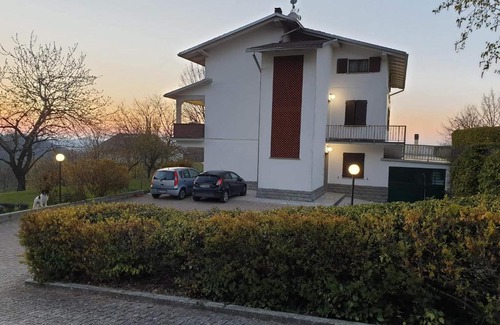 Castel d'Aiano Bed & Breakfast | Pet-Friendly Retreat at I Bócci with Perfect 10 Rating