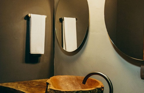 El Poblado Hotel | Unforgettable Stays at I Believe All Suite - 10/10 Rated