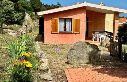 Rena Majore House | Pet-Friendly Oceanfront Retreat: I Bilocali di Via Ginestre