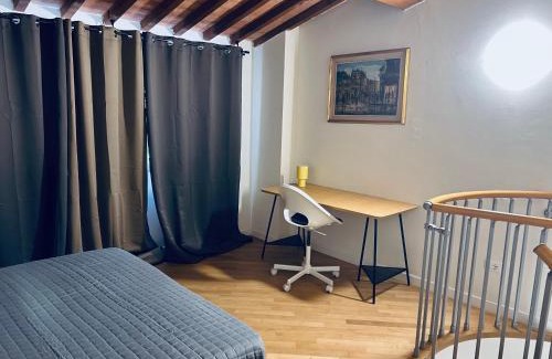 Venezia Nuova Apartment | I BIMBI Apartments 'The Suite'