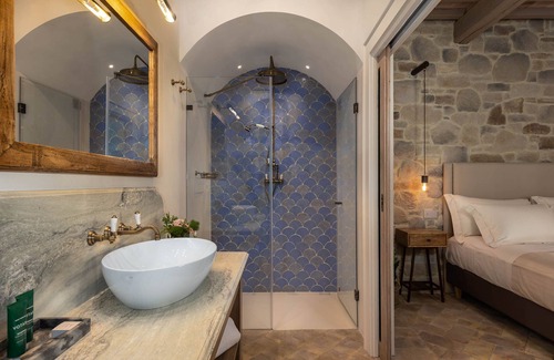 Piegaro House | Experience I Borghi dell'Eremo: Premier Pool & Spa Retreat