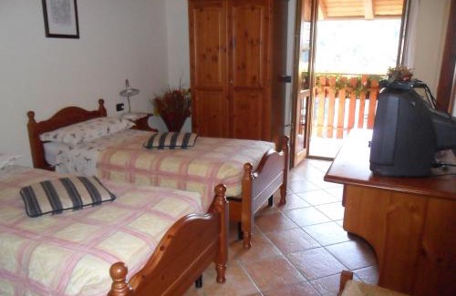 Capo di Ponte Bed & Breakfast | Discover I Camuni: Rated 9.4, Pet and Child Friendly Stay