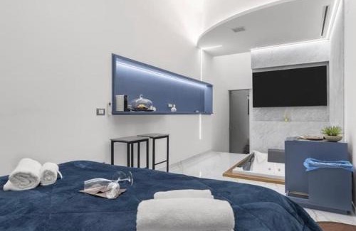 Palermo Hotel | Relaxing I Cappuccini Suite with Spa and Hot Tub Access