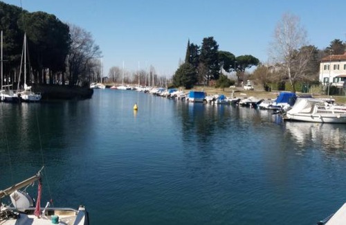 Villaggio del Pescatore Apartment | Experience I Colori del Mare: Family-Friendly Retreat