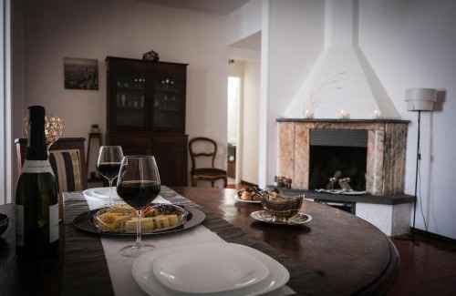 Caltagirone Apartment | Family-Friendly Oasis: I colori della Sicilia NOBLESSE