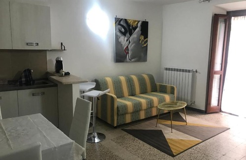 Caprarola House | Discover I Colori della Tuscia: Pet & Family Friendly Stay