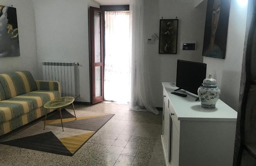 Caprarola House | Discover I Colori della Tuscia: Pet & Family Friendly Stay