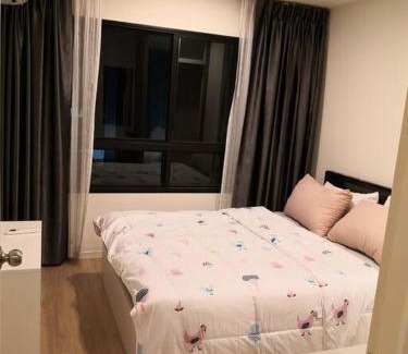 Bangkok Apartment | Convenient I Condo Suvarnabhumi Airport with Pool Access