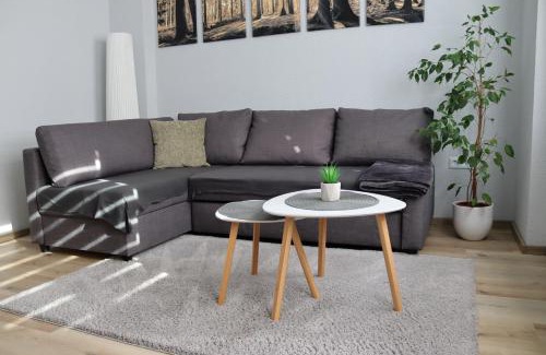 Beeck Apartment | Family-Friendly Comfort at I&D Apartments - 8.7/10 Rated