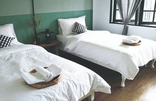 Phanat Nikhom Hotel | Budget-Friendly I-DNA PhanatNikhom Hometel with Kitchen